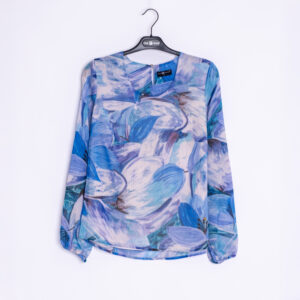 Blusa Forrada com Decote Redondo