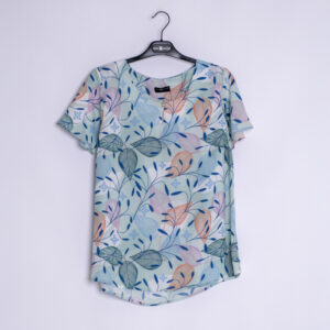 Blusa com Manga Evasê